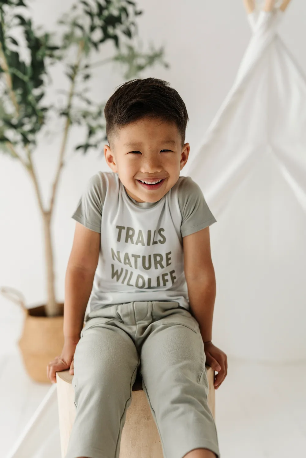 Colorblock Tee - Trails Nature Wildlife, Boys